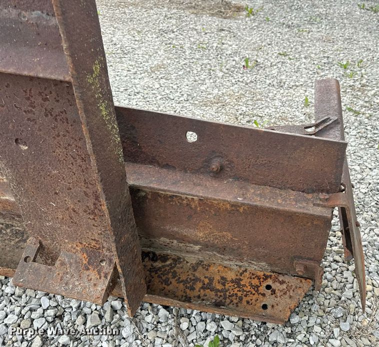 image for item EN4511 Bobcat M-700 skid steer loader