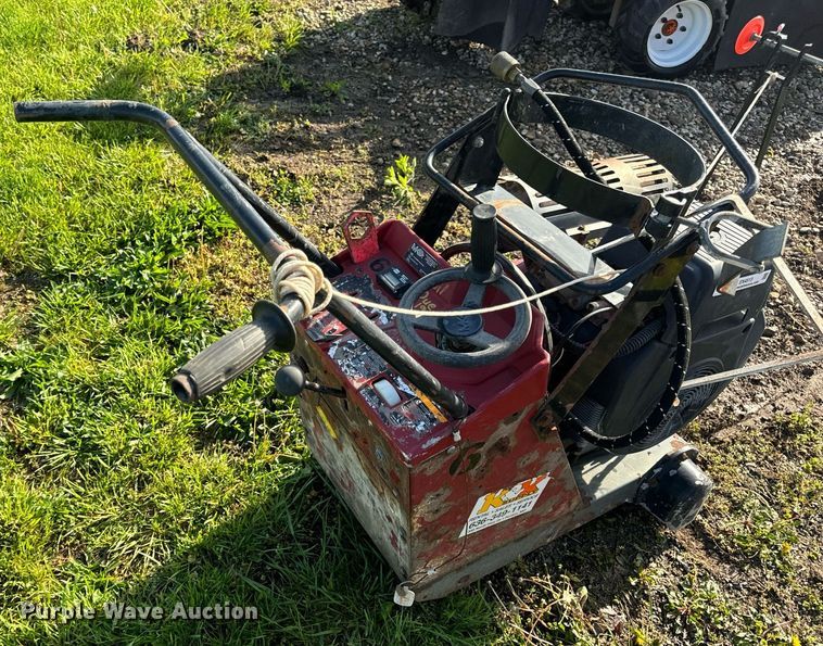 image for item EN4513 2013 MK Diamond MK-2025SSP concrete saw