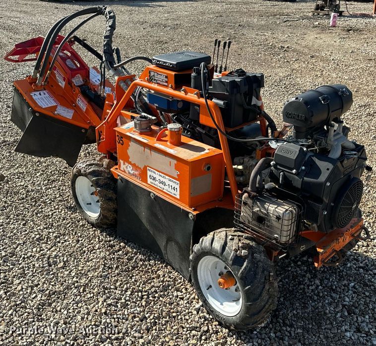 image for item EN4514 Bandit 2250R stump grinder