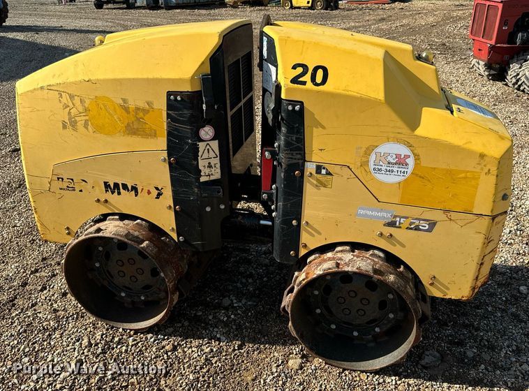 image for item EN4517 2014 Rammax RX1575 trench compactor