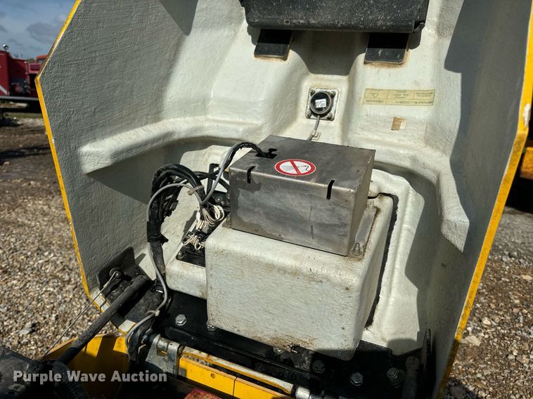 image for item EN4517 2014 Rammax RX1575 trench compactor