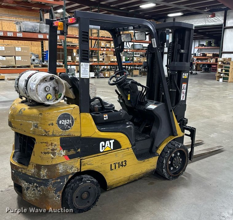 image for item EN4529 Caterpillar 2C6000 forklift