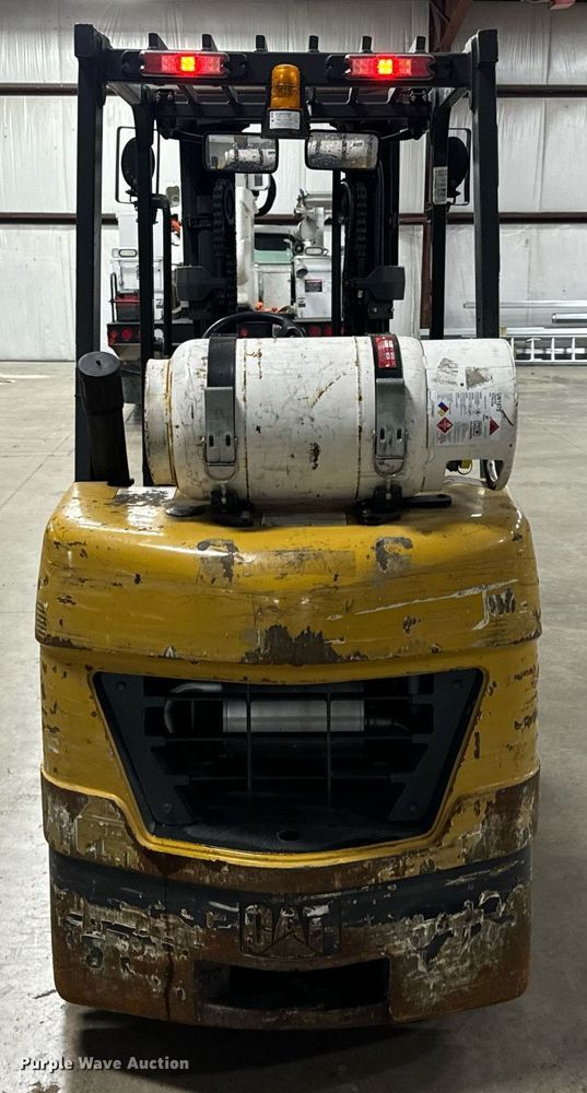image for item EN4529 Caterpillar 2C6000 forklift