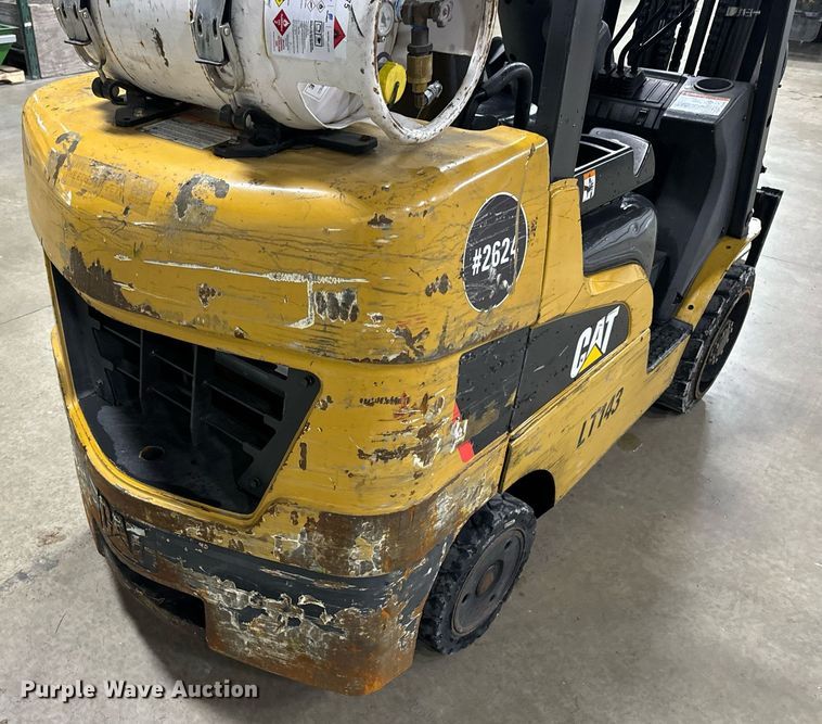 image for item EN4529 Caterpillar 2C6000 forklift