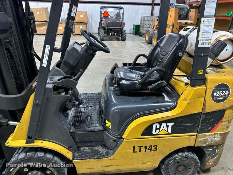 image for item EN4529 Caterpillar 2C6000 forklift
