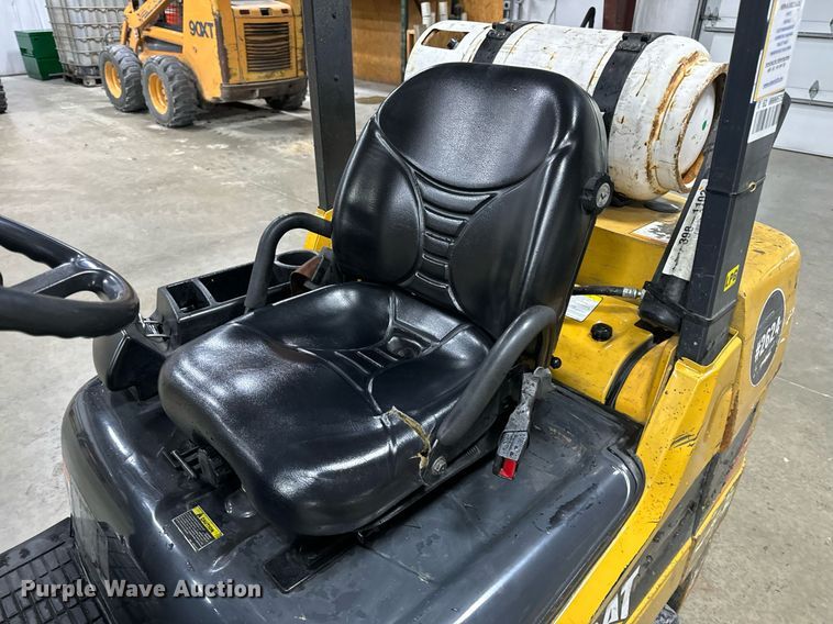 image for item EN4529 Caterpillar 2C6000 forklift