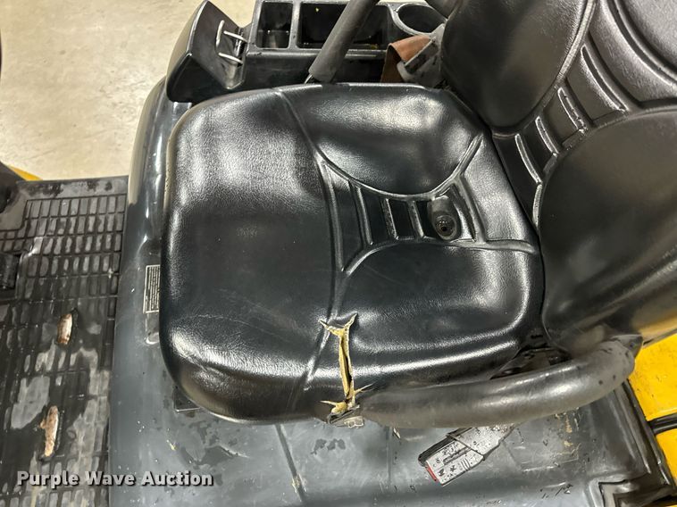 image for item EN4529 Caterpillar 2C6000 forklift