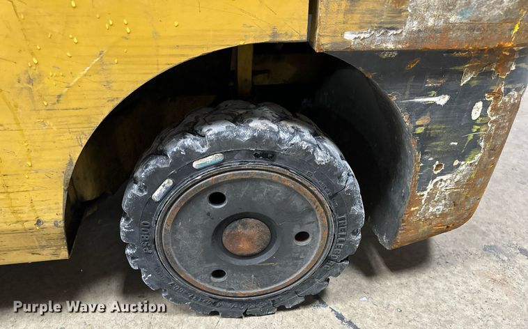 image for item EN4529 Caterpillar 2C6000 forklift