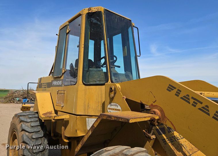 image for item EN8922 1988 Fiat-Allis FR10B wheel loader