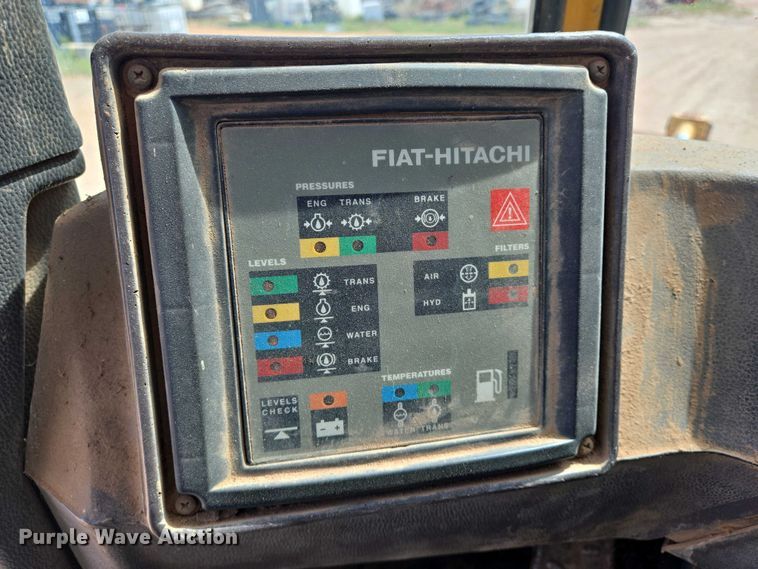 image for item EN8922 1988 Fiat-Allis FR10B wheel loader