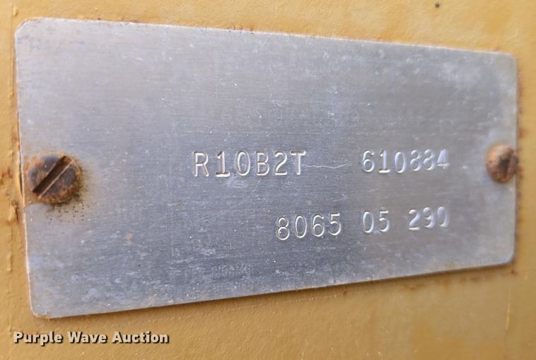 image for item EN8922 1988 Fiat-Allis FR10B wheel loader