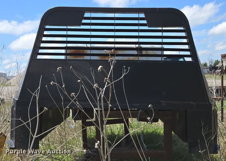 image for item EN8943 J&I flatbed