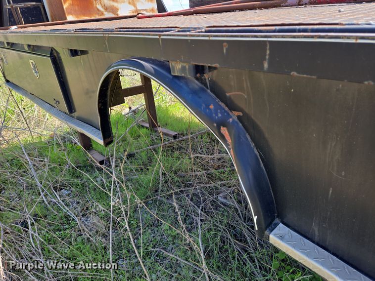 image for item EN8943 J&I flatbed