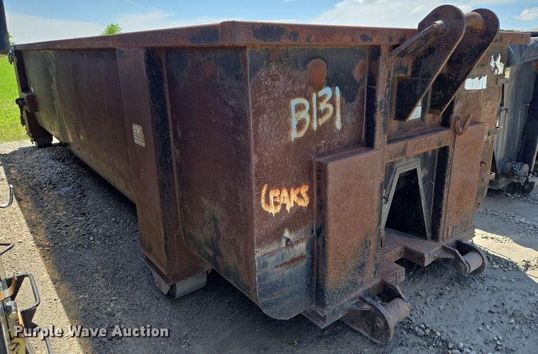 image for item EN8945 Roll-off container