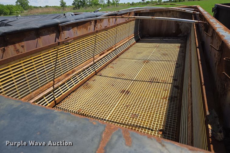 image for item EN8946 Custom Manufacturing dewatering roll-off container