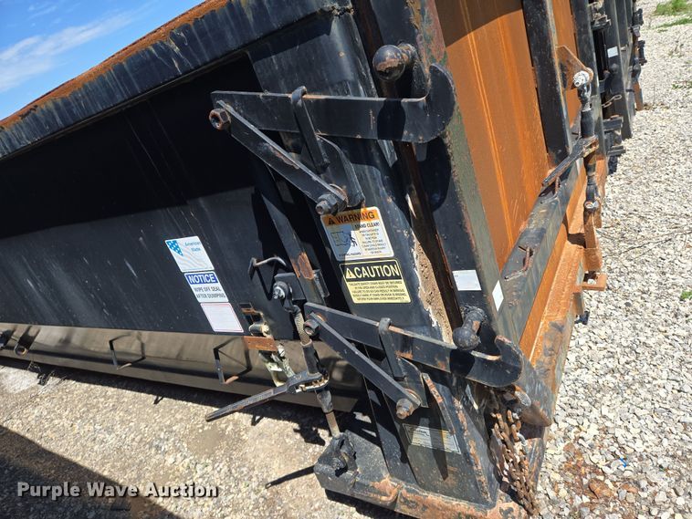 image for item EN8947 Custom Manufacturing  dewatering roll-off container