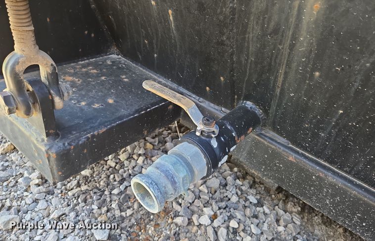 image for item EN8948 Custom Manufacturing dewatering roll-off container