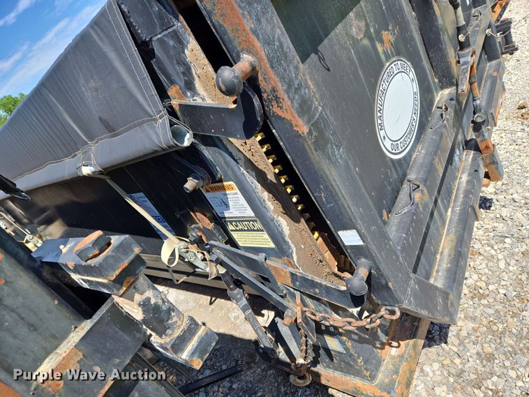 image for item EN8948 Custom Manufacturing dewatering roll-off container