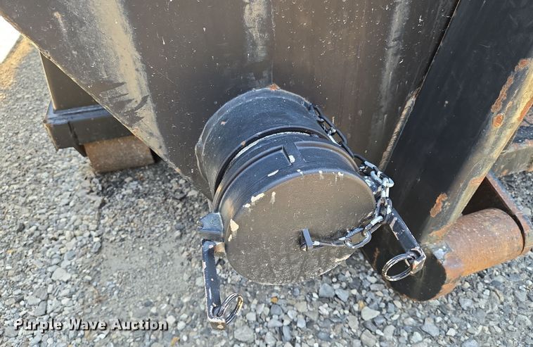 image for item EN8949 Custom Manufacturing dewatering roll-off container