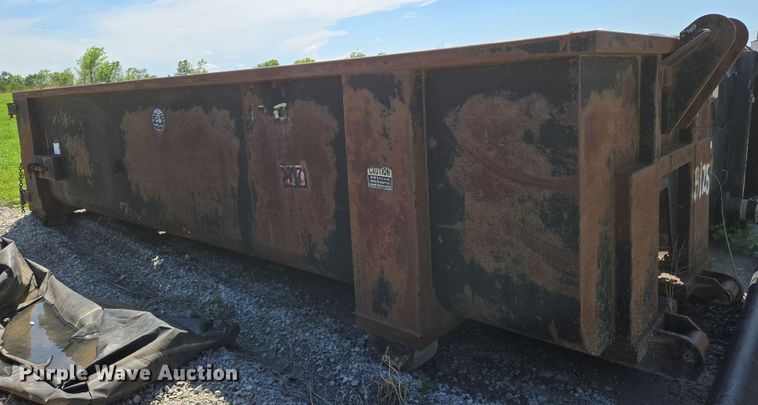 image for item EN8951 Roll-off container