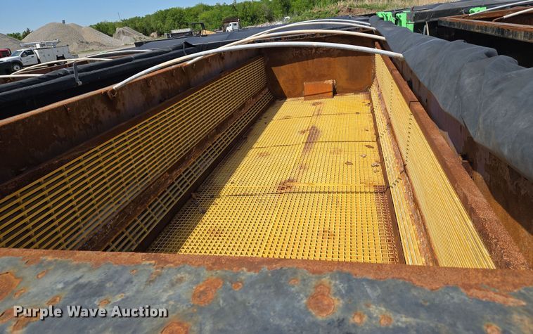 image for item EN8953 Custom Manufacturing dewatering roll-off container