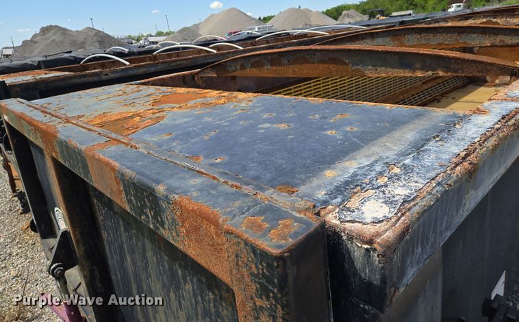 image for item EN8955 Custom Manufacturing dewatering roll-off container