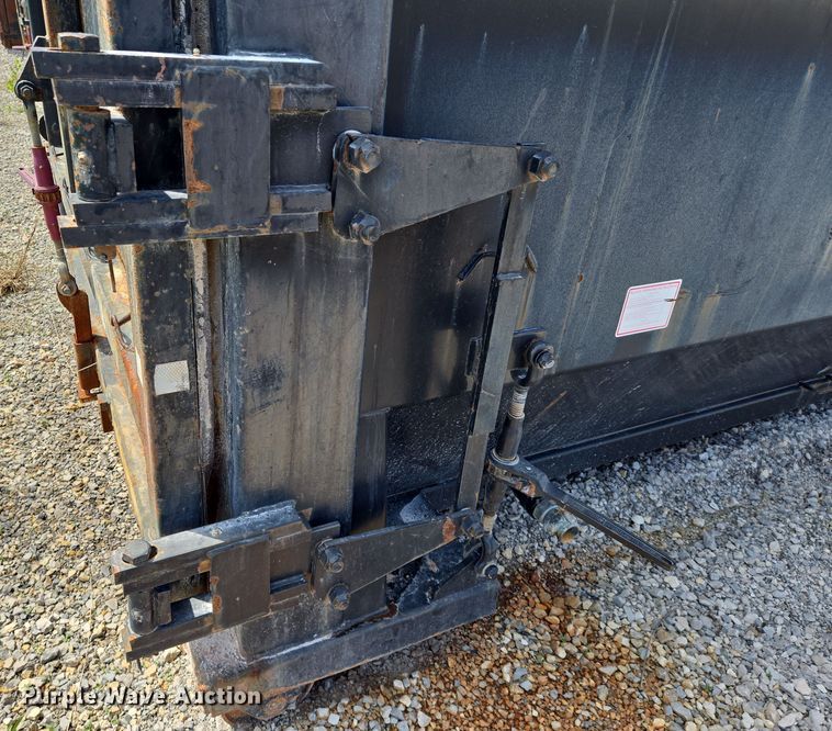 image for item EN8955 Custom Manufacturing dewatering roll-off container