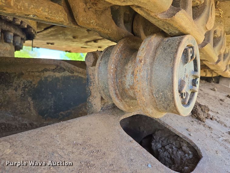 image for item EN8956 2001 Caterpillar 325B L excavator