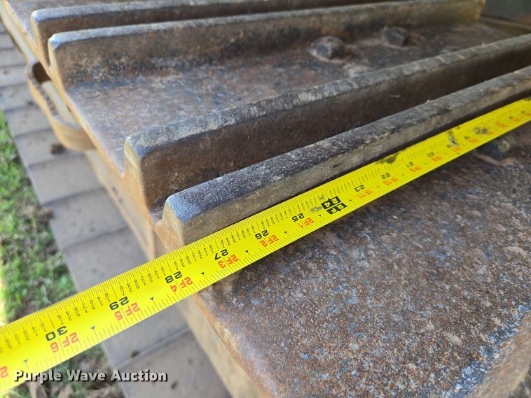 image for item EN8956 2001 Caterpillar 325B L excavator