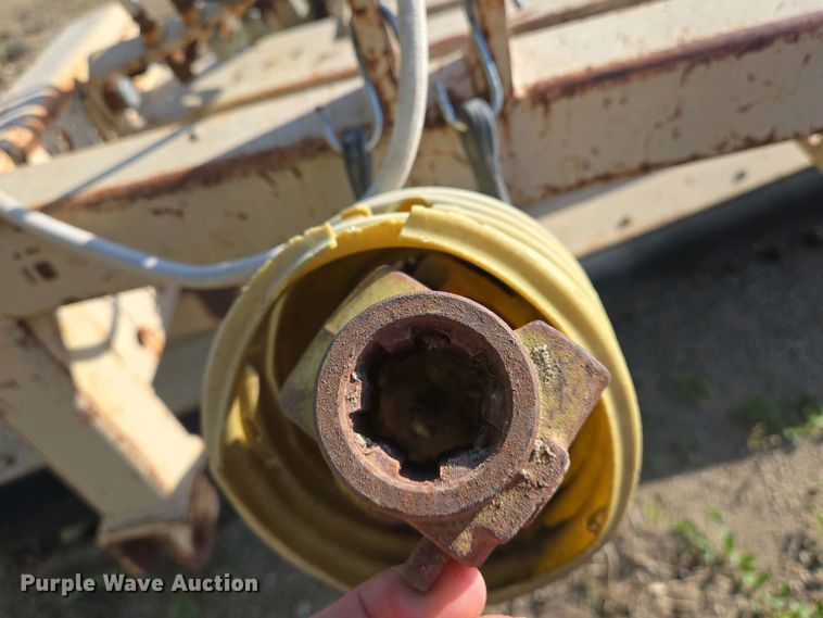 image for item EO0763 Ground Hog GH-80A soil conditioner