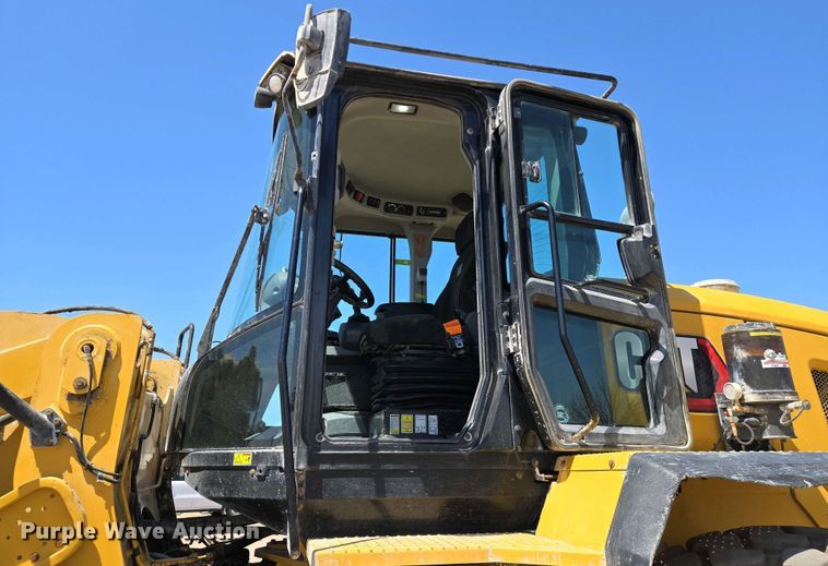 image for item EO0769 2021 Caterpillar  938M wheel loader