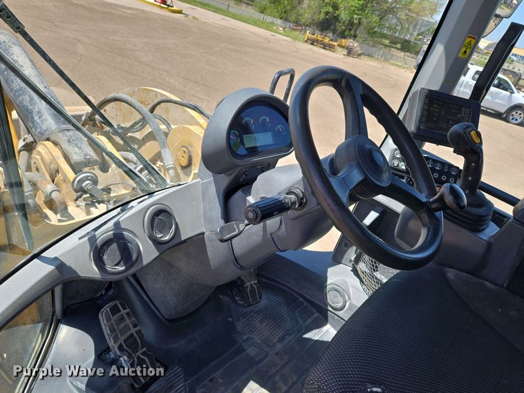image for item EO0769 2021 Caterpillar  938M wheel loader