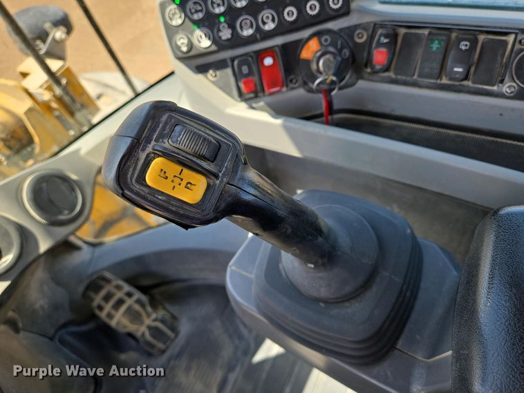 image for item EO0769 2021 Caterpillar  938M wheel loader