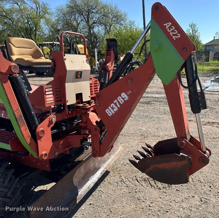 image for item EQ1371 2010 Ditch Witch RT45 trencher