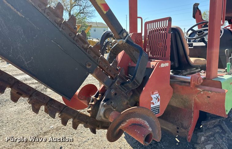 image for item EQ1371 2010 Ditch Witch RT45 trencher