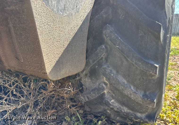 image for item EQ1372 1998 Ditch Witch 410SX trencher