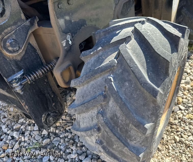 image for item EQ1372 1998 Ditch Witch 410SX trencher