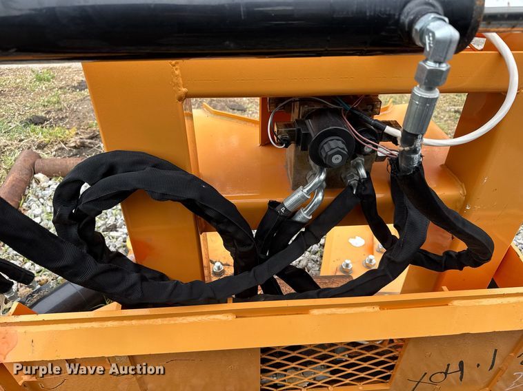 image for item EQ1414 2023 Great Bear 003-043-12-001A skid steer tree shear