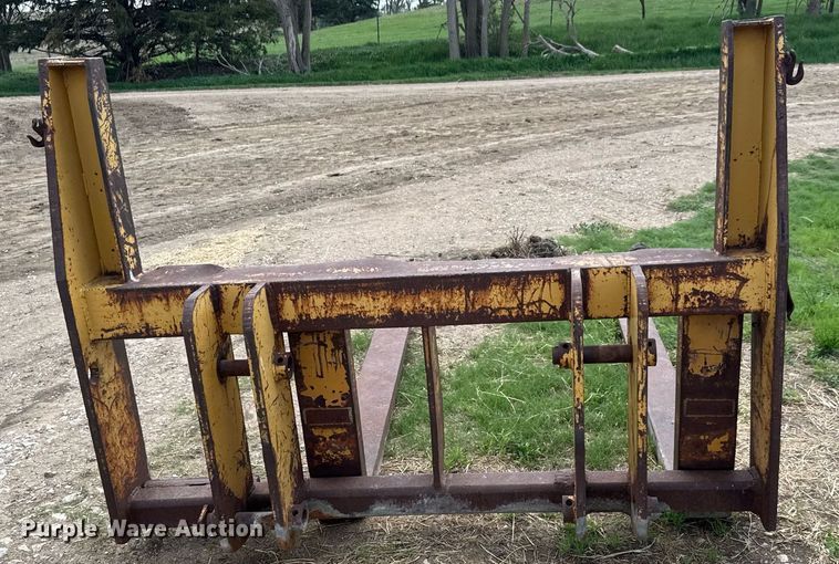 image for item EQ1424 1969 John Deere 646A wheel loader