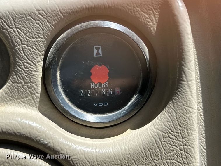 image for item EQ4649 2012 Volvo L220G wheel loader