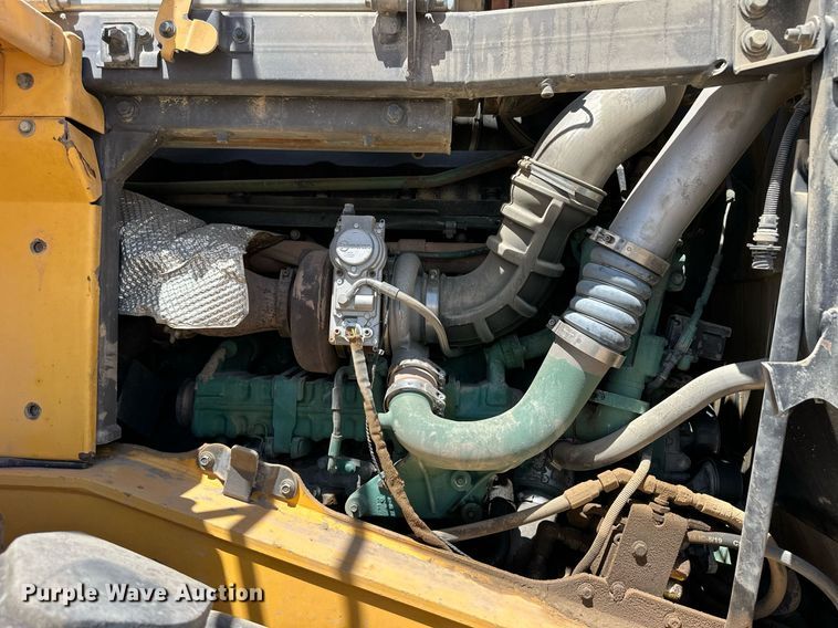 image for item EQ4649 2012 Volvo L220G wheel loader