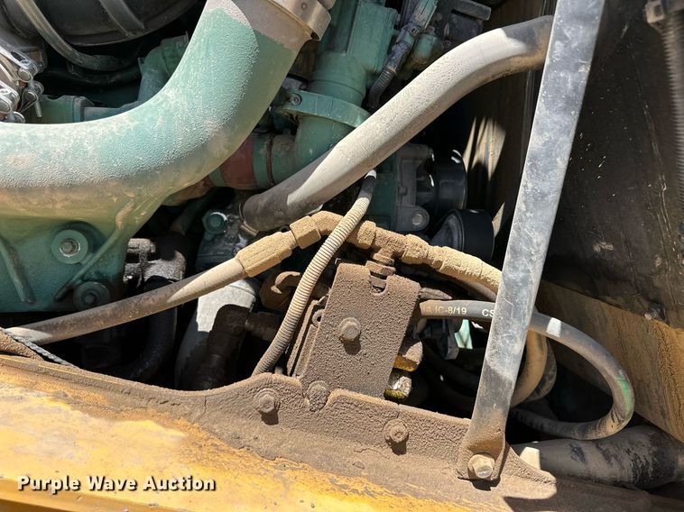 image for item EQ4649 2012 Volvo L220G wheel loader