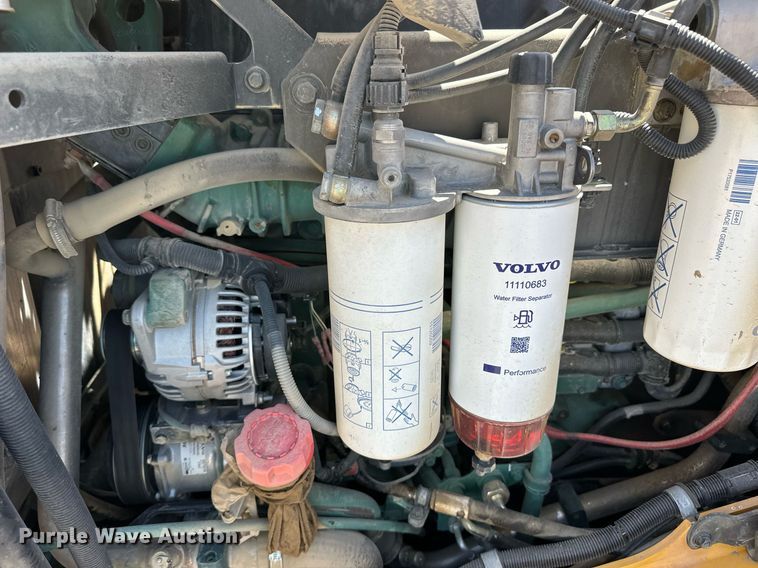 image for item EQ4649 2012 Volvo L220G wheel loader