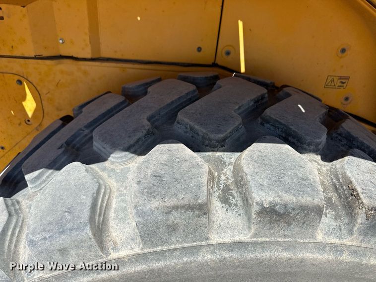 image for item EQ4649 2012 Volvo L220G wheel loader
