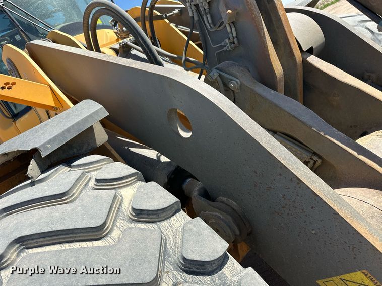 image for item EQ4650 2017 Volvo L180H wheel loader