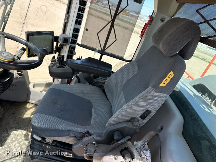 image for item EQ4650 2017 Volvo L180H wheel loader