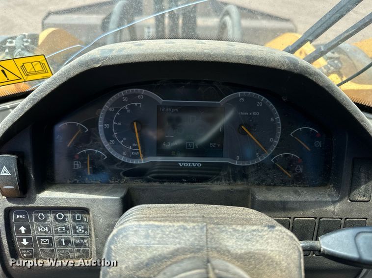 image for item EQ4650 2017 Volvo L180H wheel loader