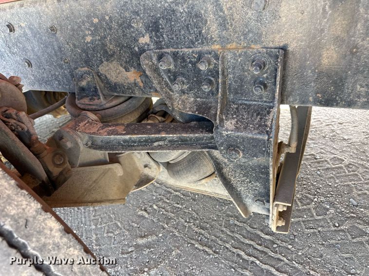 image for item EQ4652 2013 International WorkStar 7600 dump truck