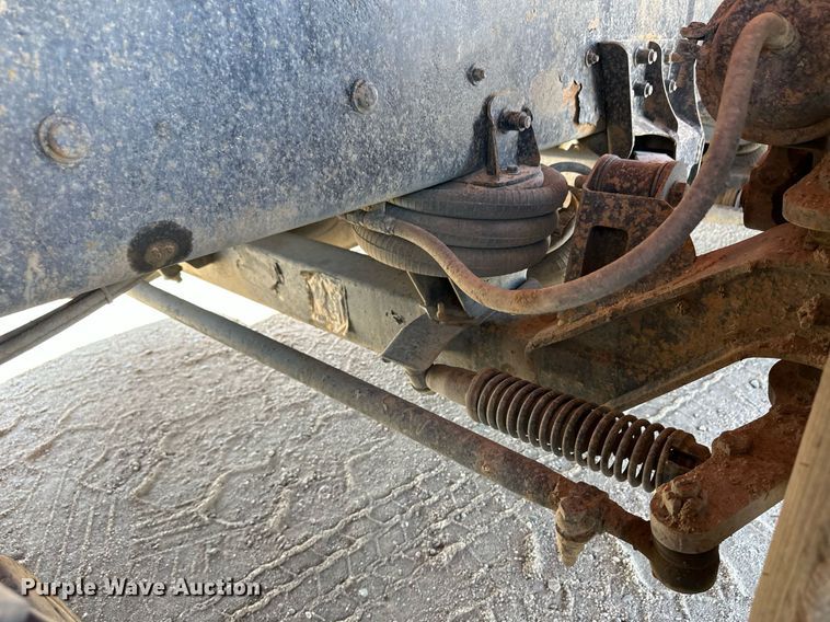 image for item EQ4652 2013 International WorkStar 7600 dump truck