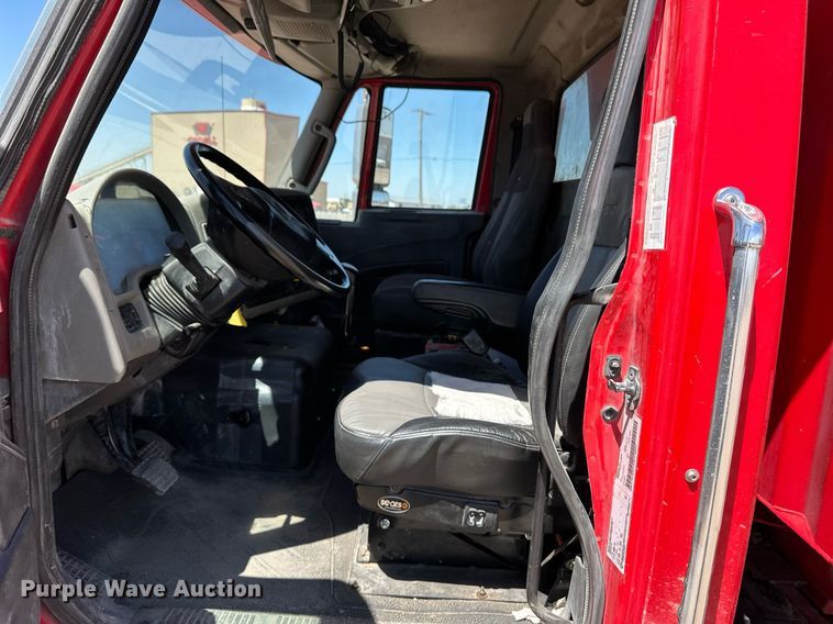 image for item EQ4652 2013 International WorkStar 7600 dump truck